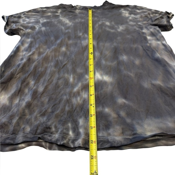 lululemon All Yours Boyfriend Tee Women's Cloud Wash Tie Dye Gray Short Sleeve - Picture 9 of 9